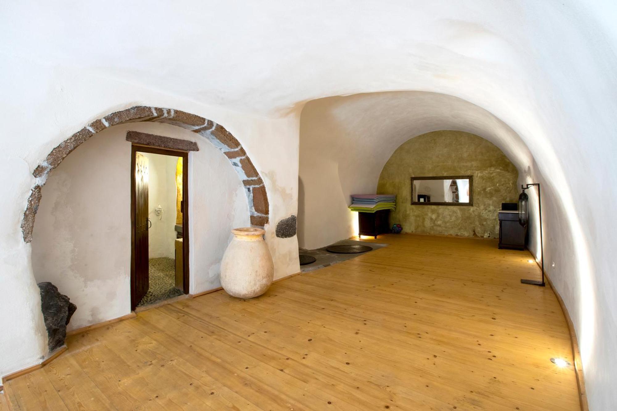Ducato Wine Village ميغالوخوري المظهر الخارجي الصورة